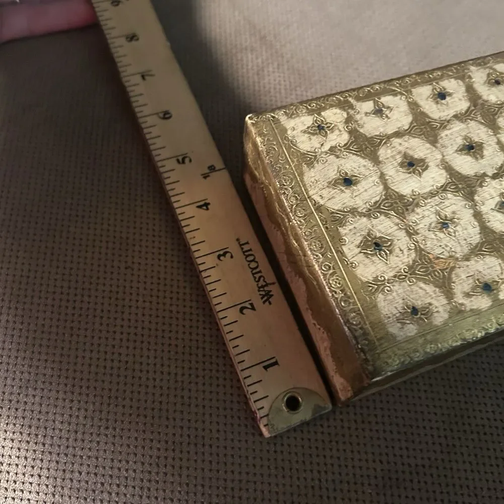 Vintage Florentine Italian Wood Jewelry Trinket Box Gold Gilt Florentine